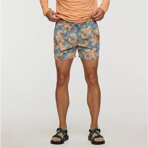 Cotopaxi Men's Galactic Drizzle Print Brinco 5" Shorts Size M